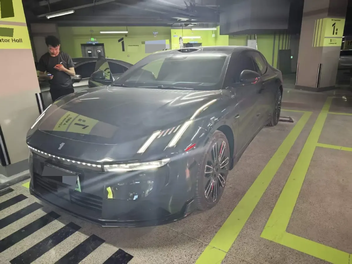 2025 LYNK&CO 10 EM-P 1.5T 163HP L4 3DHT PHEV,autocango,china used car exporter,china ev exporter,chinese used car exporter,chinese used ev exporter