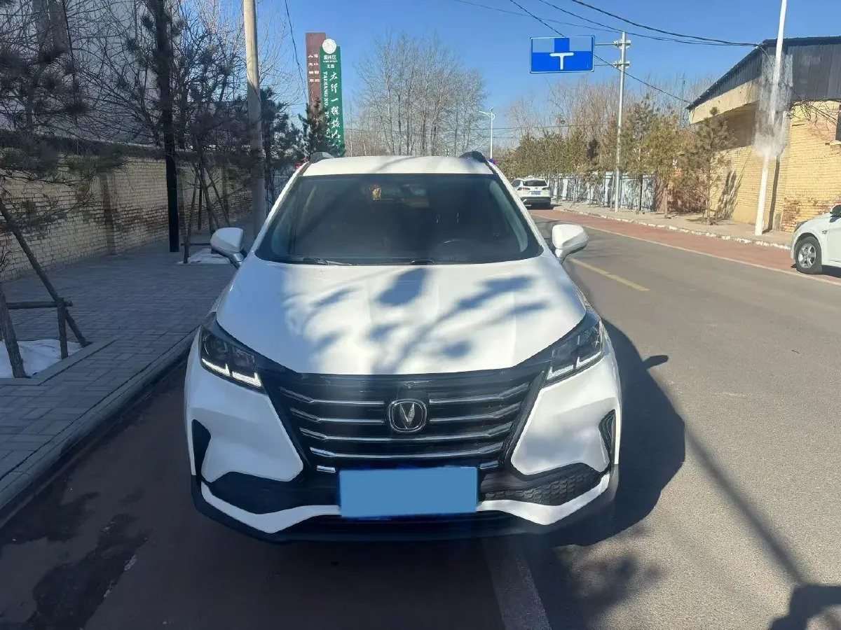 2018 ChangAn Eado XT 1.6L 128HP L4 5MT,autocango,china used car exporter,china ev exporter,chinese used car exporter,chinese used ev exporter