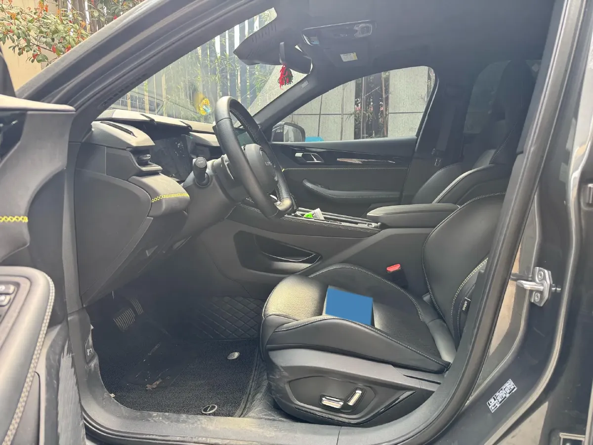 2023 LYNK&CO 03 2.0T 254HP L4 7DCT,autocango,china used car exporter,china ev exporter,chinese used car exporter,chinese used ev exporter