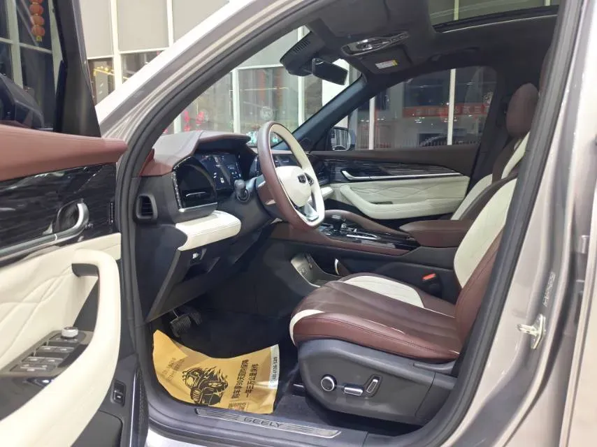 2024 Geely Monjaro 2.0T 218HP L4 7DCT,autocango,china used car exporter,china ev exporter,chinese used car exporter,chinese used ev exporter