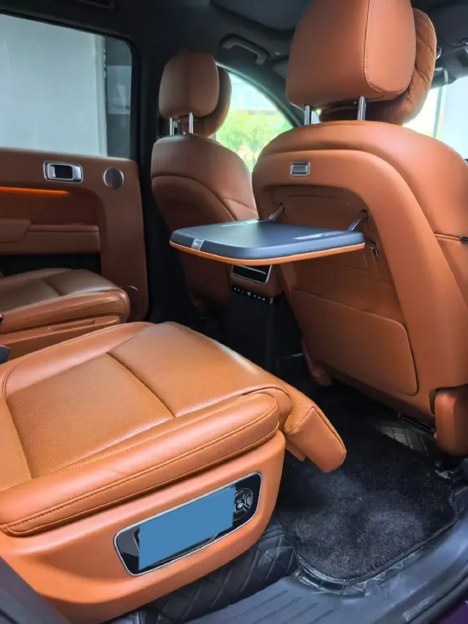 2022 Li L9 Range Extended 154HP REEV 42.6KWH,autocango,china used car exporter,china ev exporter,chinese used car exporter,chinese used ev exporter