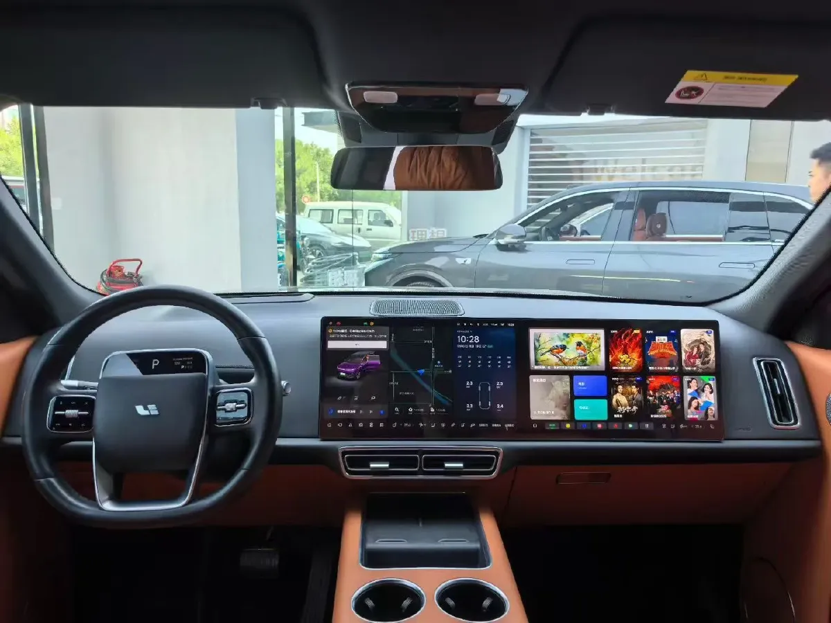 2022 Li L9 Range Extended 154HP REEV 42.6KWH,autocango,china used car exporter,china ev exporter,chinese used car exporter,chinese used ev exporter