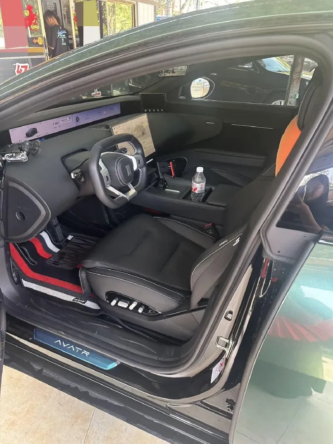 2025 Avatr 12 1.5T 156HP L4 REEV 39.05KWH,autocango,china used car exporter,china ev exporter,chinese used car exporter,chinese used ev exporter