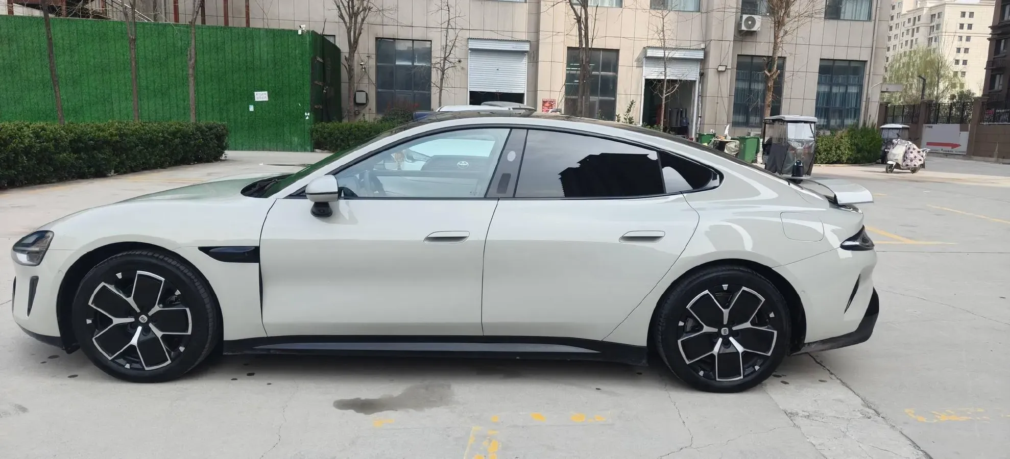 2024 MI SU7 BEV 94.3KWH,autocango,china used car exporter,china ev exporter,chinese used car exporter,chinese used ev exporter