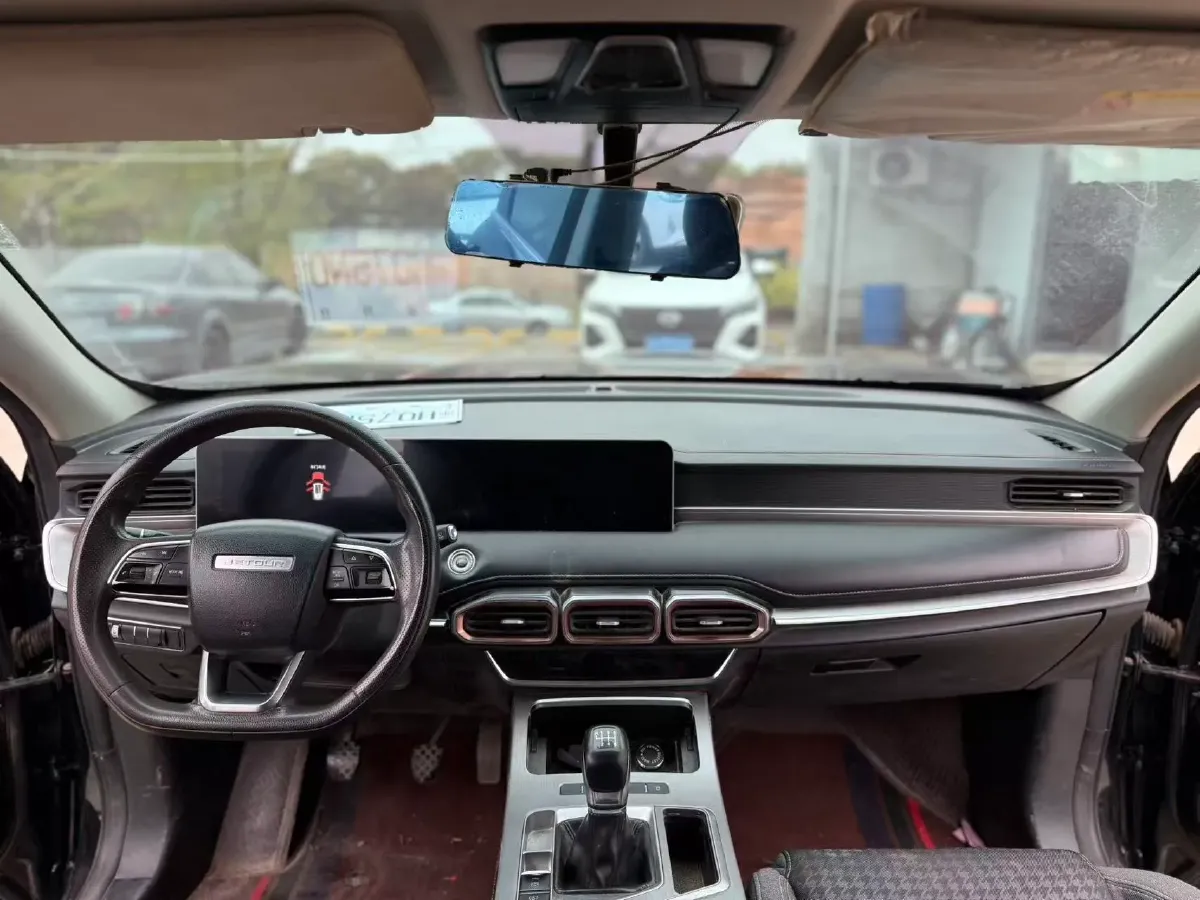 2021 Jetour X70 Plus 1.5T 156HP L4 6MT,autocango,china used car exporter,china ev exporter,chinese used car exporter,chinese used ev exporter