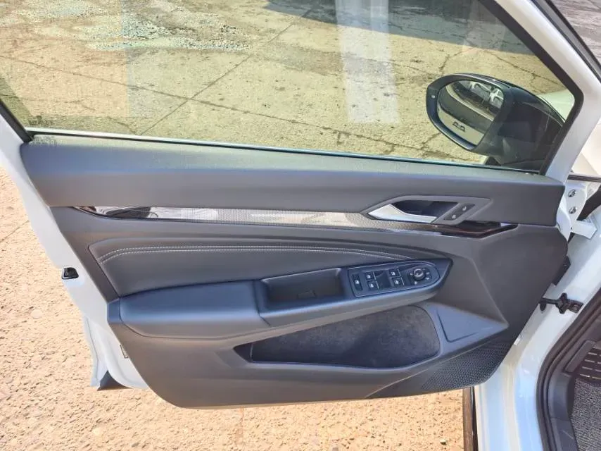 2023 Volkswagen Golf 1.4T 150HP L4 7DCT,autocango,china used car exporter,china ev exporter,chinese used car exporter,chinese used ev exporter