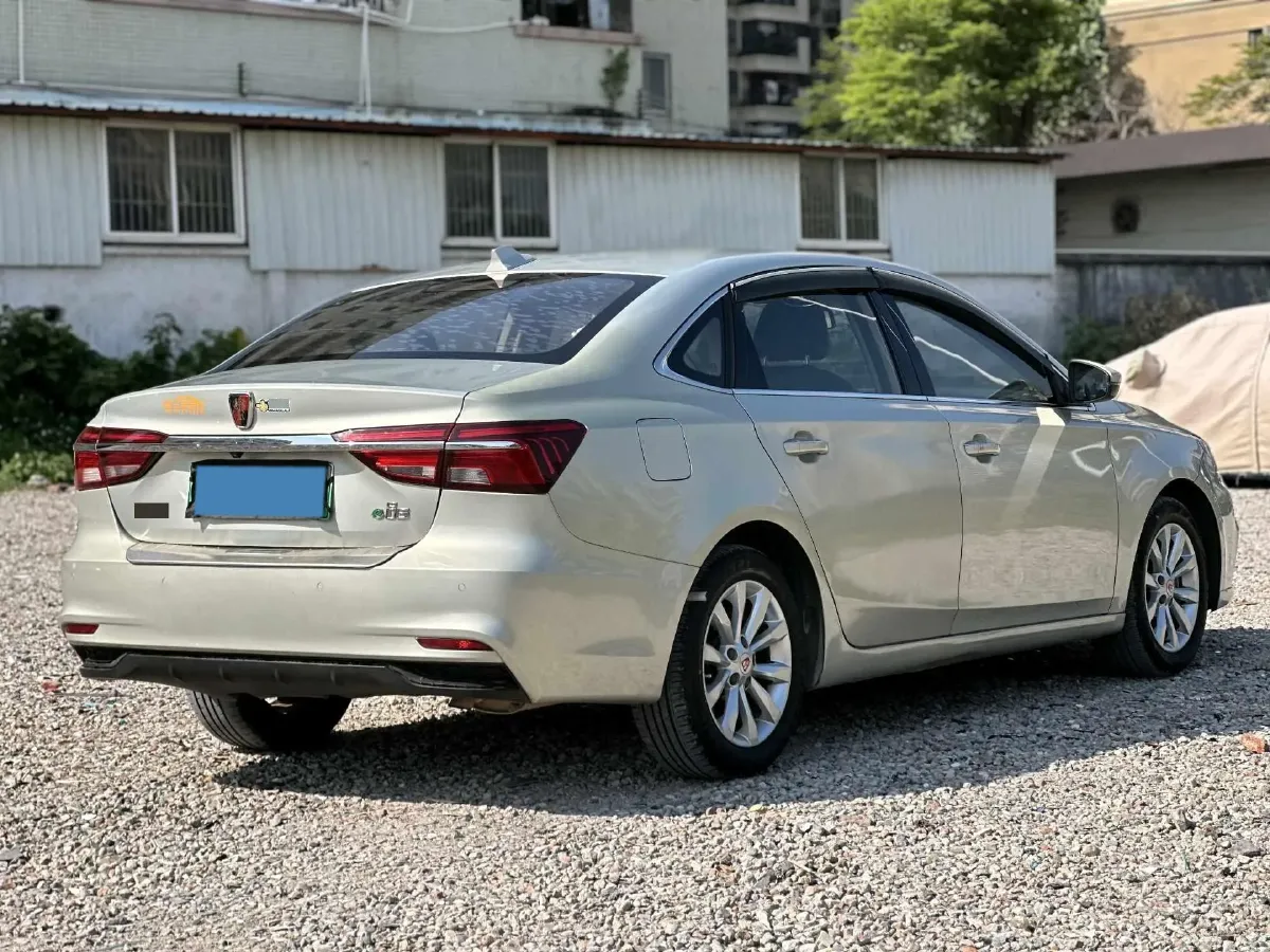 2017 Roewe i6 1.0T 125HP L3 2AT PHEV,autocango,china used car exporter,china ev exporter,chinese used car exporter,chinese used ev exporter