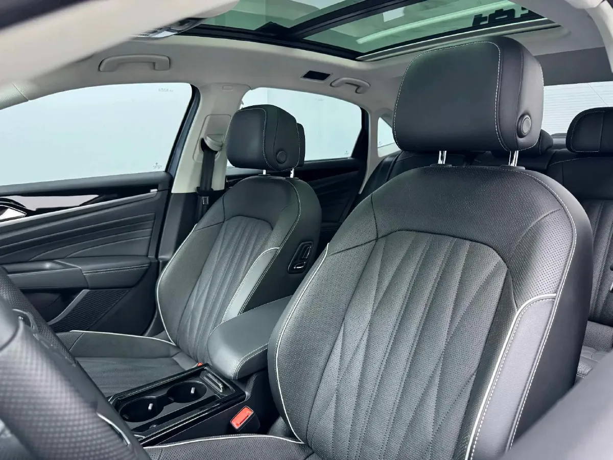 2022 Tesla Model 3 BEV 60KWH,autocango,china used car exporter,china ev exporter,chinese used car exporter,chinese used ev exporter