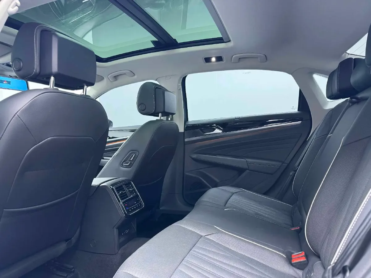 2022 Tesla Model 3 BEV 60KWH,autocango,china used car exporter,china ev exporter,chinese used car exporter,chinese used ev exporter