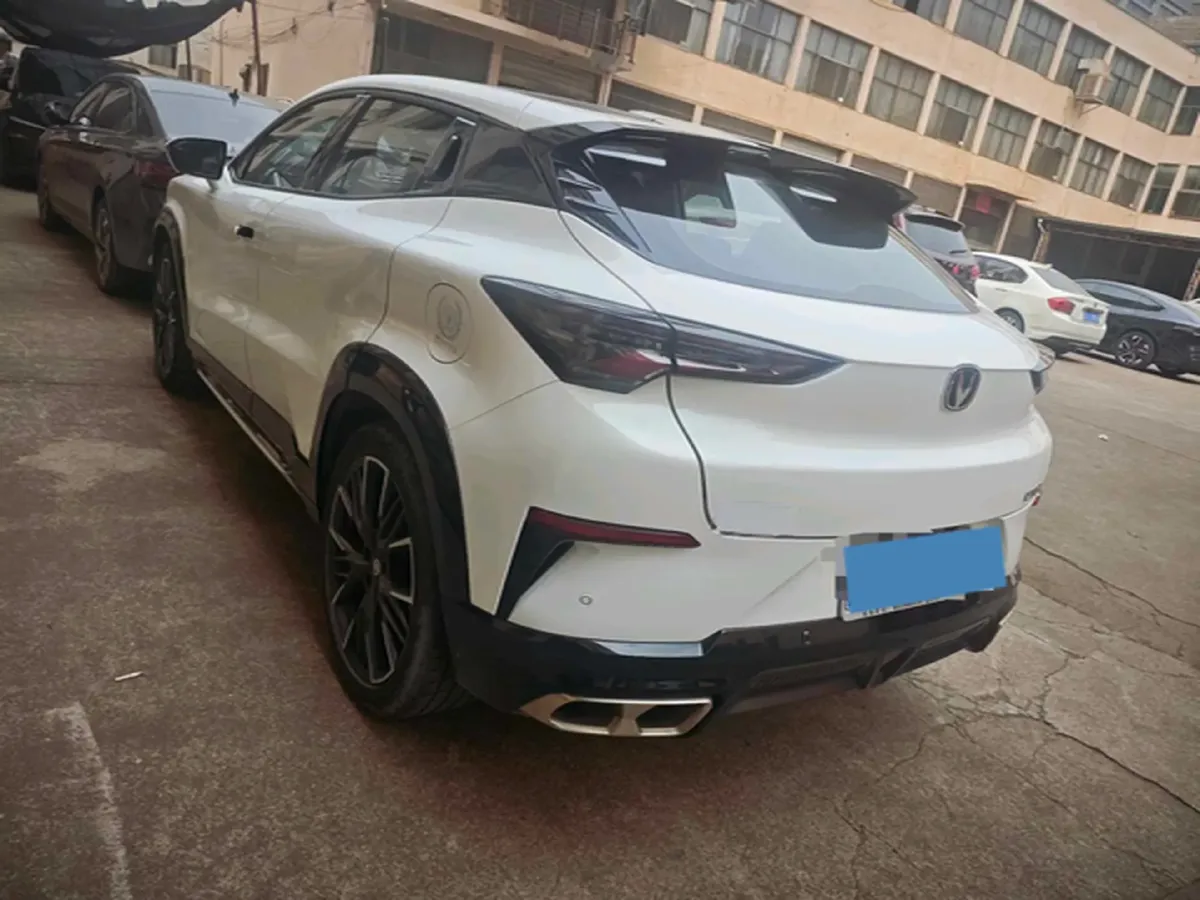2023 ChangAn UNI-T 1.5T 188HP L4 7DCT,autocango,china used car exporter,china ev exporter,chinese used car exporter,chinese used ev exporter