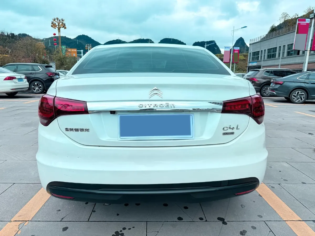 2019 Citroen C4L 1.2T 136HP L3 6AT,autocango,china used car exporter,china ev exporter,chinese used car exporter,chinese used ev exporter