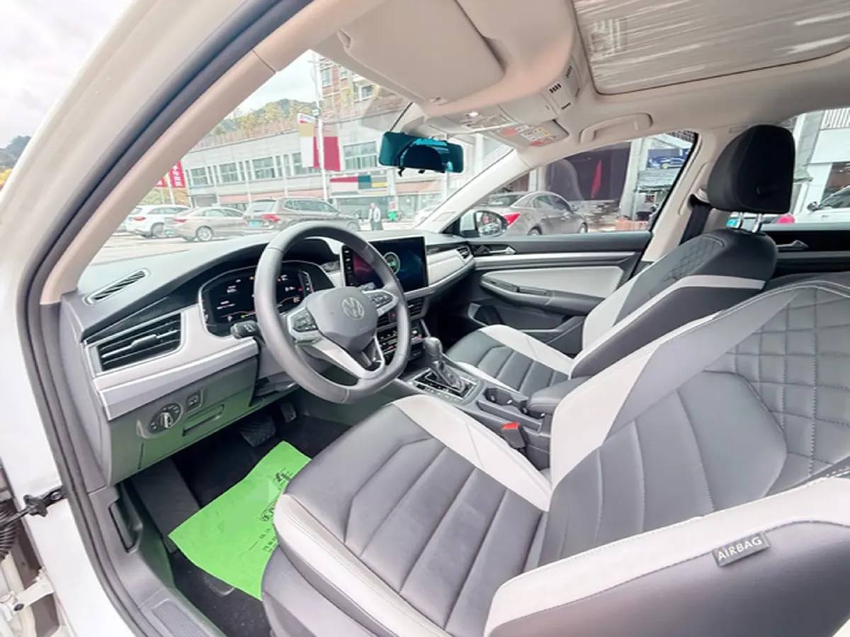 2023 Volkswagen Bora 1.5T 160HP L4 7DCT,autocango,china used car exporter,china ev exporter,chinese used car exporter,chinese used ev exporter