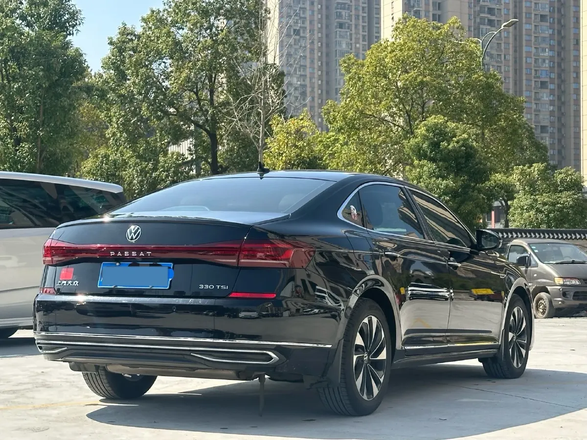 2023 Volkswagen Passat 2.0T 186HP L4 7DCT,autocango,china used car exporter,china ev exporter,chinese used car exporter,chinese used ev exporter