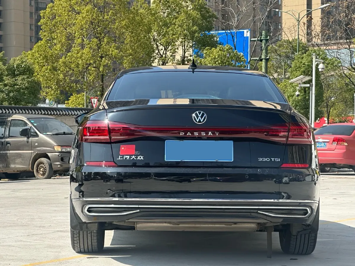 2023 Volkswagen Passat 2.0T 186HP L4 7DCT,autocango,china used car exporter,china ev exporter,chinese used car exporter,chinese used ev exporter