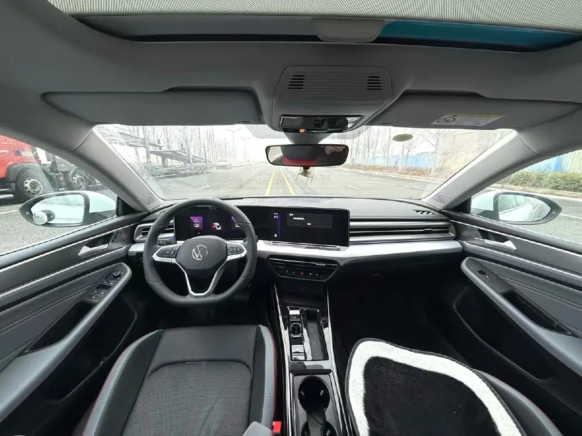 2025 Volkswagen Lamando 1.4T 150HP L4 7DCT,autocango,china used car exporter,china ev exporter,chinese used car exporter,chinese used ev exporter