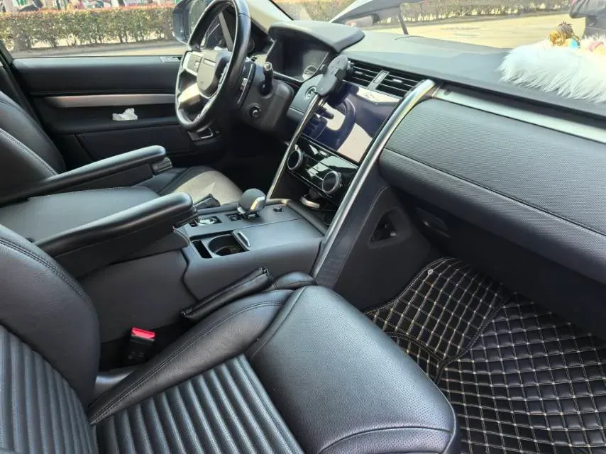 2021 Land Rover Discovery 3.0T 360HP L6 8AT,autocango,china used car exporter,china ev exporter,chinese used car exporter,chinese used ev exporter