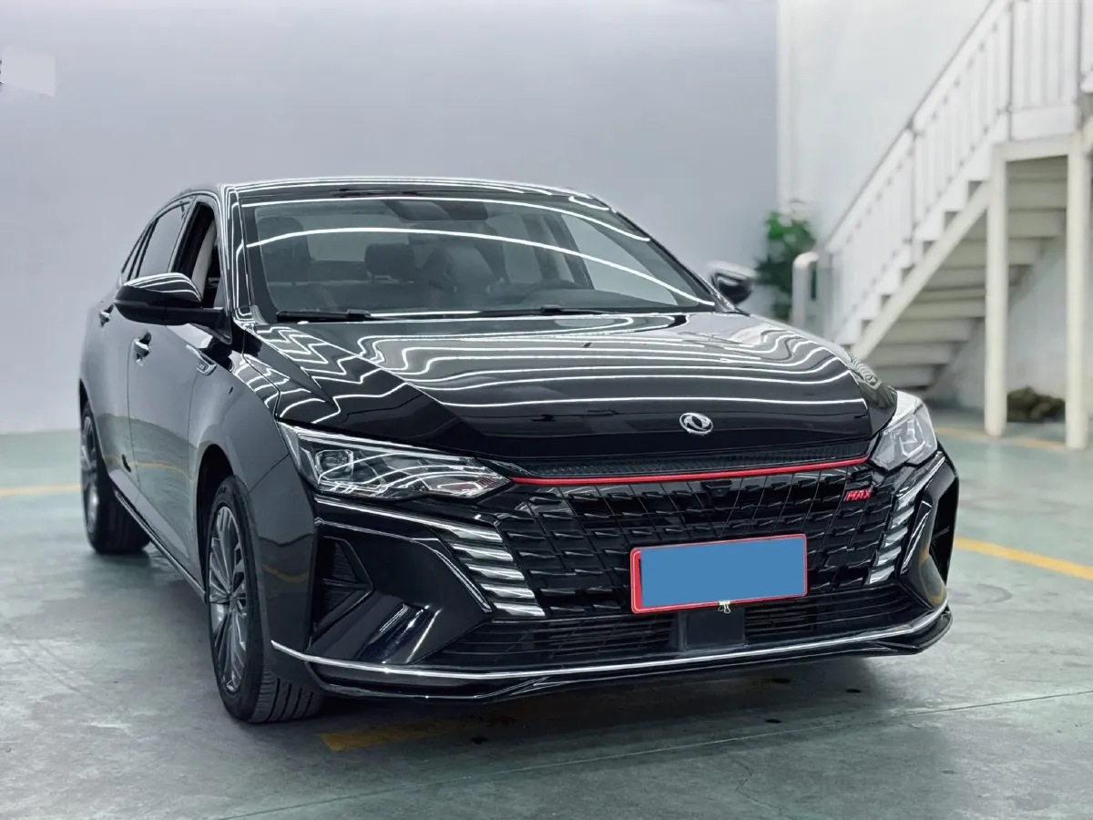 2023 DongFeng Aeolus YiXuan 1.5T 197HP L4 6DCT,autocango,china used car exporter,china ev exporter,chinese used car exporter,chinese used ev exporter