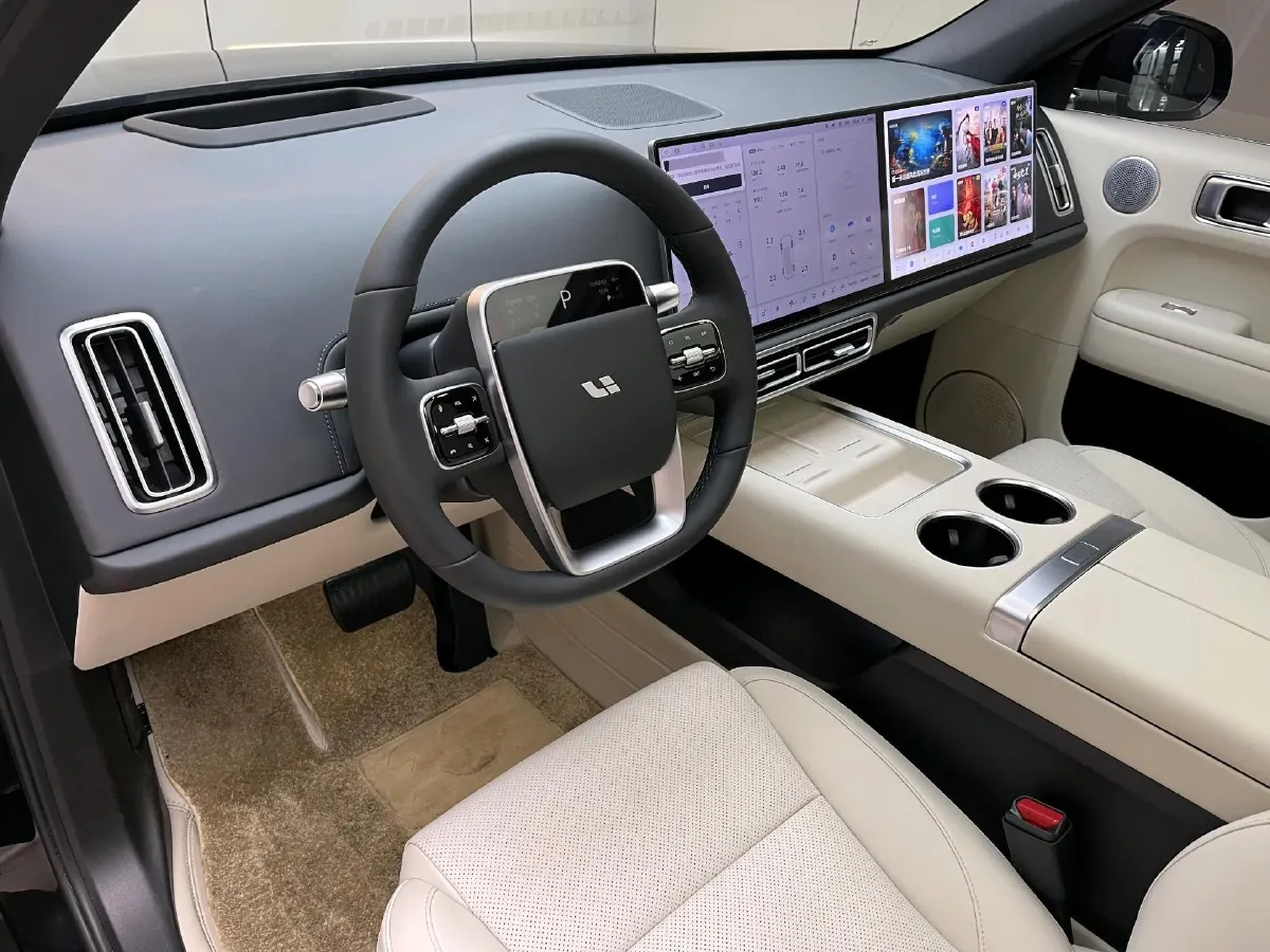 2024 Li L6 Range Extended 154HP L4 REEV 36.8KWH,autocango,china used car exporter,china ev exporter,chinese used car exporter,chinese used ev exporter