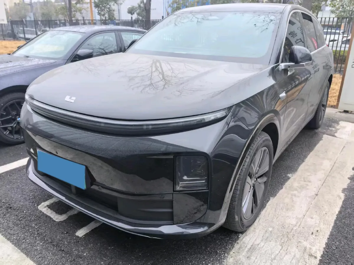 2024 Li L6 Range Extended 154HP L4 REEV 36.8KWH,autocango,china used car exporter,china ev exporter,chinese used car exporter,chinese used ev exporter