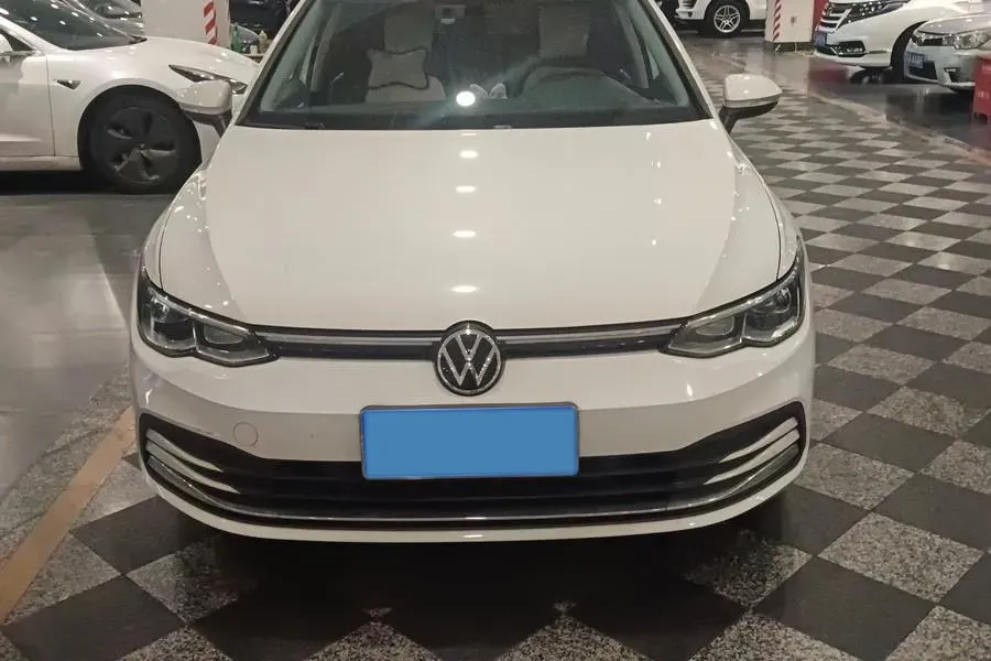 2023 Volkswagen Golf 1.4T 150HP L4 7DCT,autocango,china used car exporter,china ev exporter,chinese used car exporter,chinese used ev exporter