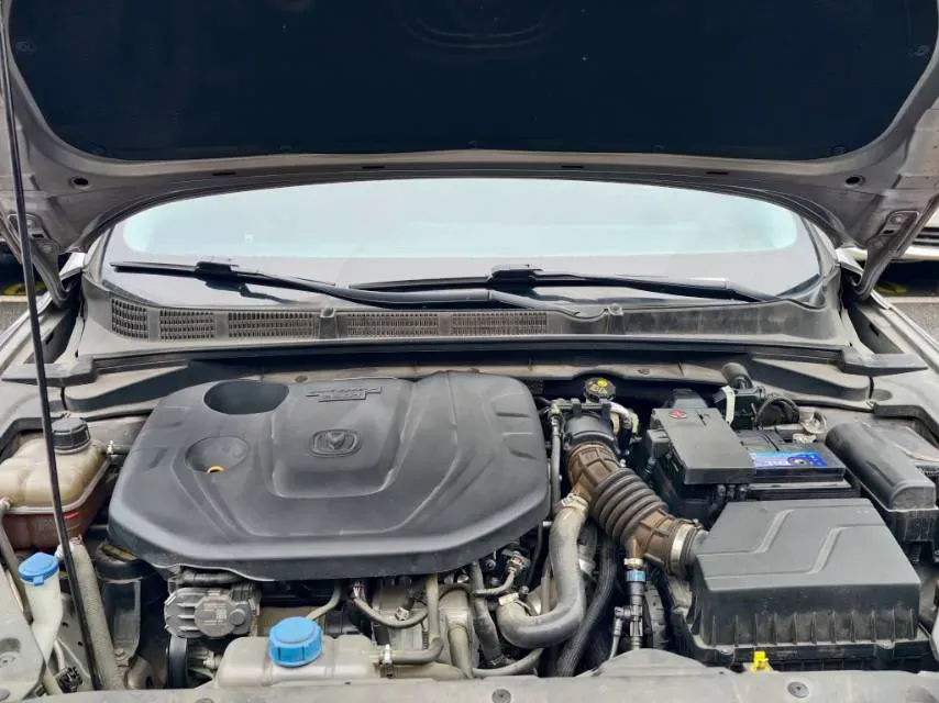 2021 ChangAn Eado 1.4T 160HP L4 7DCT,autocango,china used car exporter,china ev exporter,chinese used car exporter,chinese used ev exporter