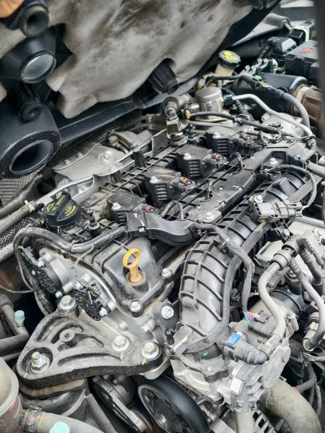 2021 ChangAn Eado 1.4T 160HP L4 7DCT,autocango,china used car exporter,china ev exporter,chinese used car exporter,chinese used ev exporter