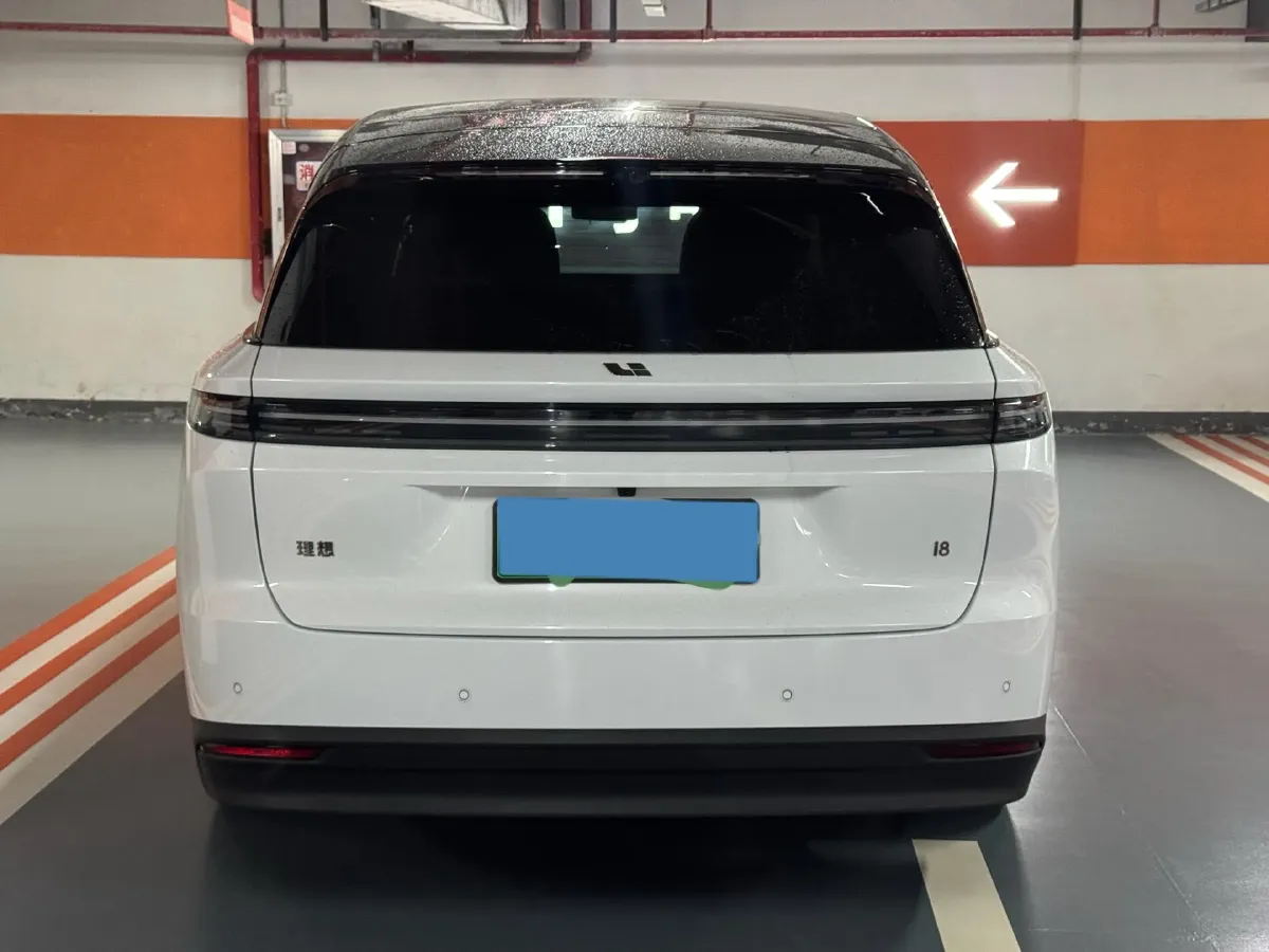2025 Li i8 BEV,autocango,china used car exporter,china ev exporter,chinese used car exporter,chinese used ev exporter
