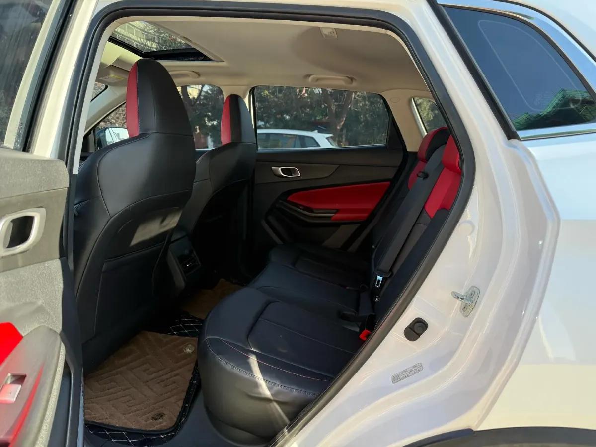 2021 ChangAn CS55 Plus 1.5T 180HP L4 7DCT,autocango,china used car exporter,china ev exporter,chinese used car exporter,chinese used ev exporter