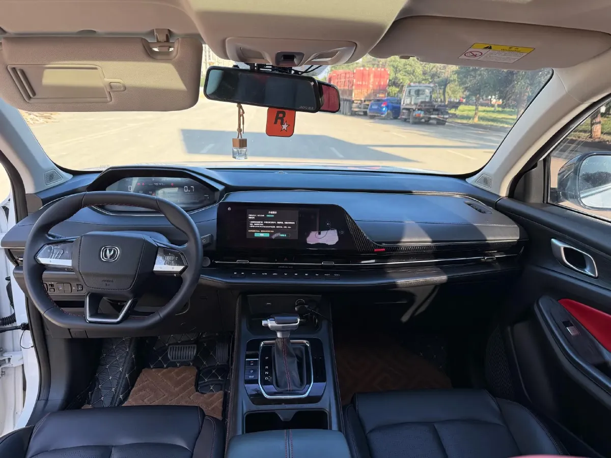 2021 ChangAn CS55 Plus 1.5T 180HP L4 7DCT,autocango,china used car exporter,china ev exporter,chinese used car exporter,chinese used ev exporter