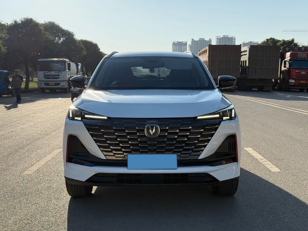 2021 ChangAn CS55 Plus 1.5T 180HP L4 7DCT,autocango,china used car exporter,china ev exporter,chinese used car exporter,chinese used ev exporter