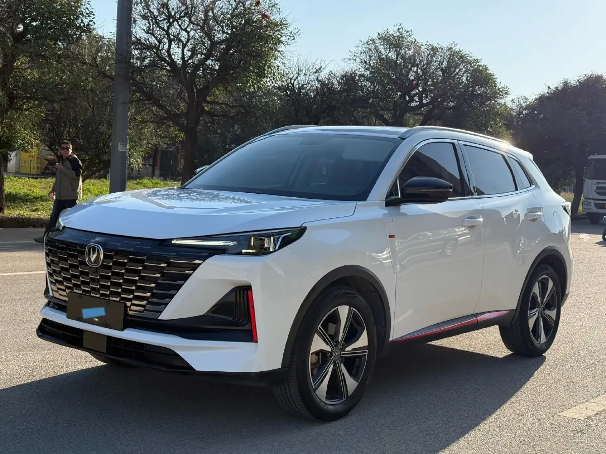 2021 ChangAn CS55 Plus 1.5T 180HP L4 7DCT,autocango,china used car exporter,china ev exporter,chinese used car exporter,chinese used ev exporter