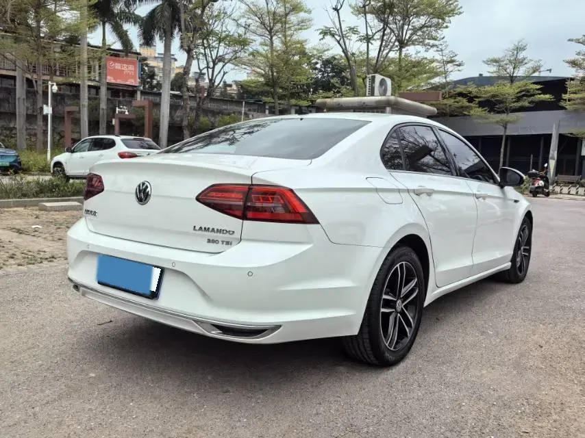 2019 Volkswagen Passat 1.4T 150HP L4 7DCT,autocango,china used car exporter,china ev exporter,chinese used car exporter,chinese used ev exporter