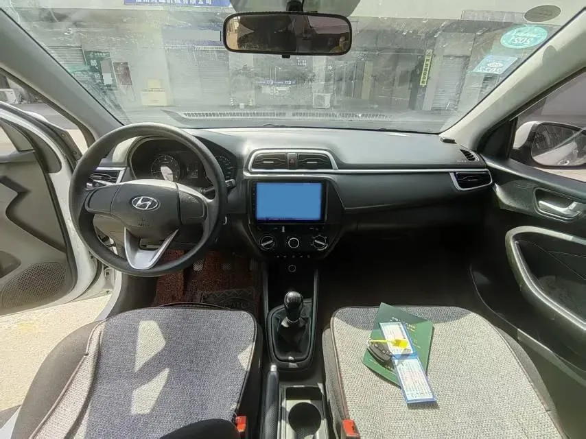 2020 Hyundai Reina 1.4L 95HP L4 5MT,autocango,china used car exporter,china ev exporter,chinese used car exporter,chinese used ev exporter