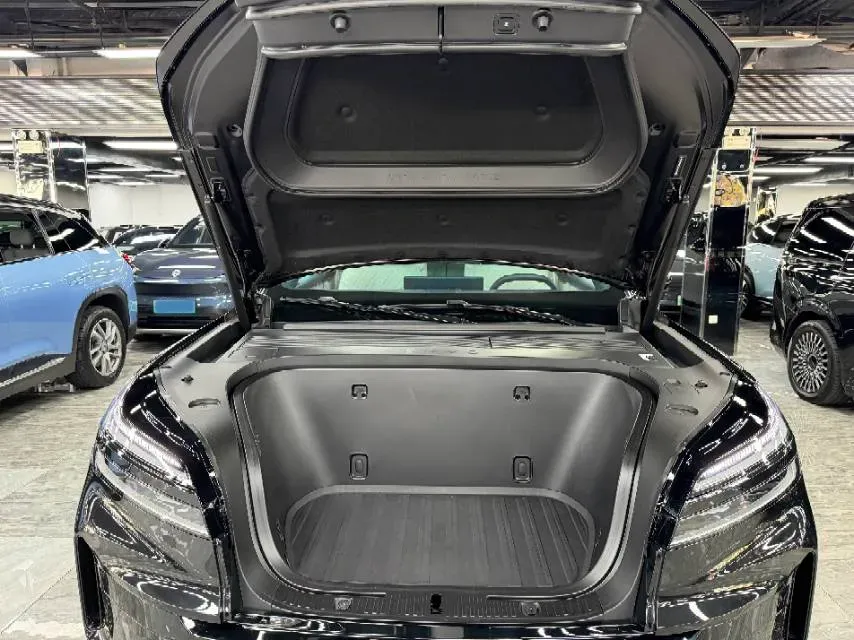 2025 ONVO L90 BEV,autocango,china used car exporter,china ev exporter,chinese used car exporter,chinese used ev exporter