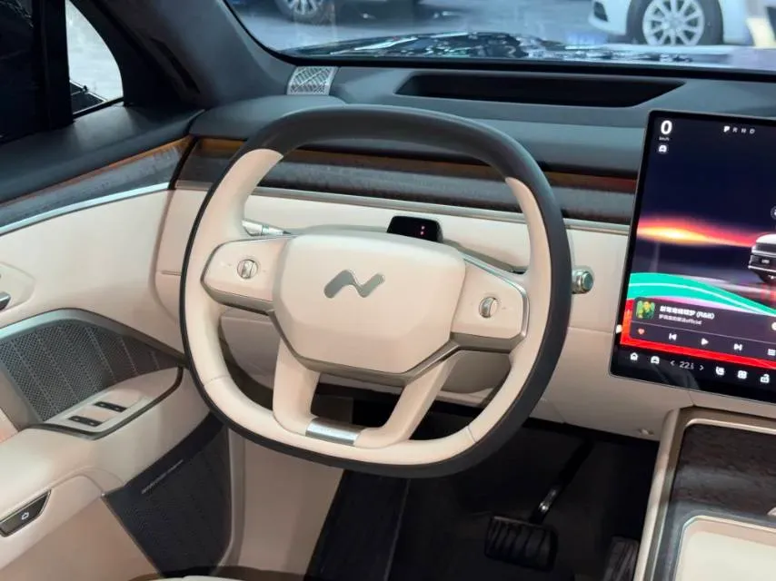 2025 ONVO L90 BEV,autocango,china used car exporter,china ev exporter,chinese used car exporter,chinese used ev exporter