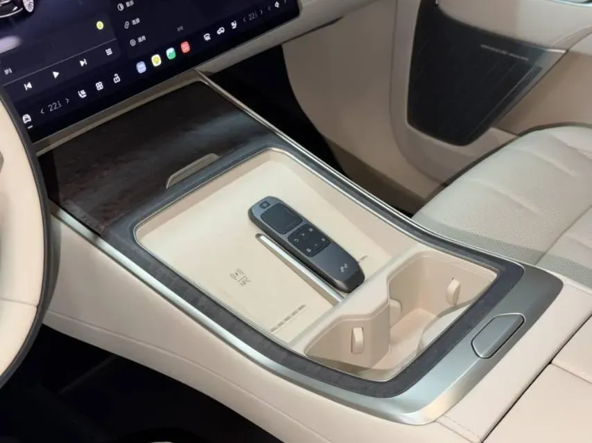 2025 ONVO L90 BEV,autocango,china used car exporter,china ev exporter,chinese used car exporter,chinese used ev exporter