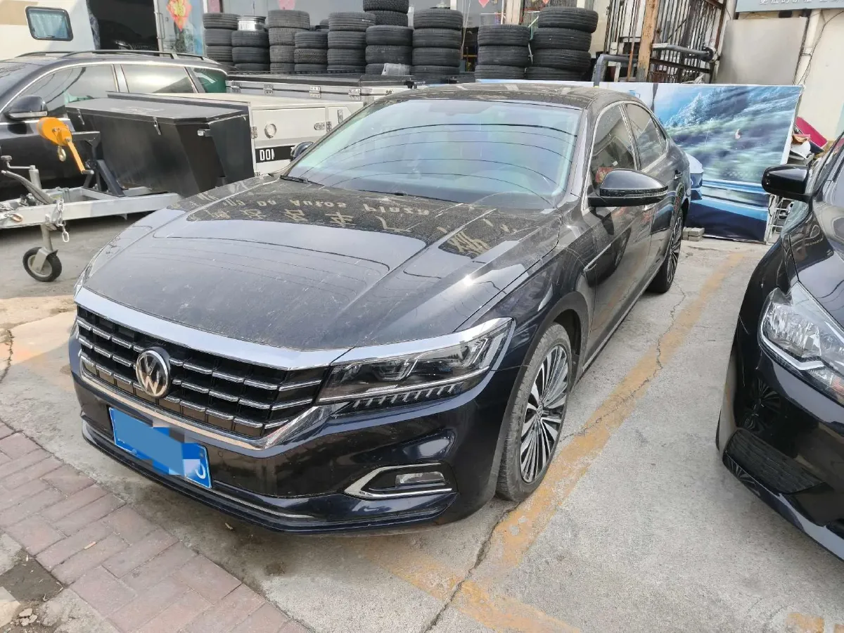 2019 Volvo V40 1.5T 152HP L4 6AT,autocango,china used car exporter,china ev exporter,chinese used car exporter,chinese used ev exporter