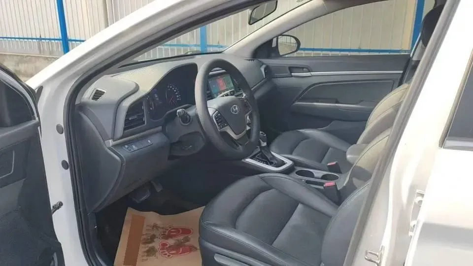 2019 Hyundai Elantra 1.5L 115HP L4 CVT,autocango,china used car exporter,china ev exporter,chinese used car exporter,chinese used ev exporter