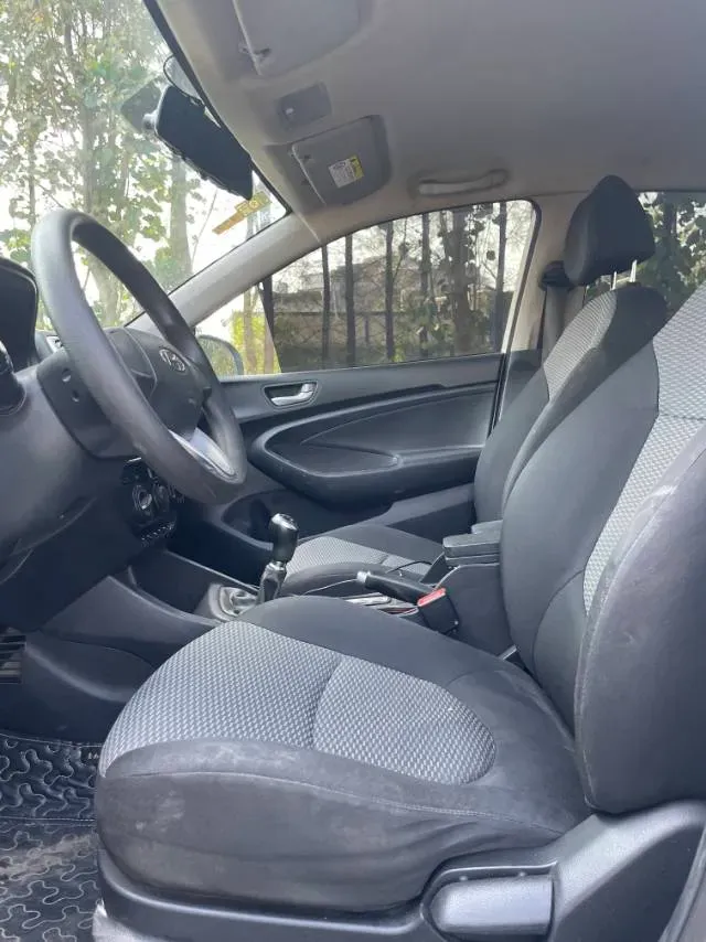 2017 Hyundai Reina 1.4L 95HP L4 5MT,autocango,china used car exporter,china ev exporter,chinese used car exporter,chinese used ev exporter