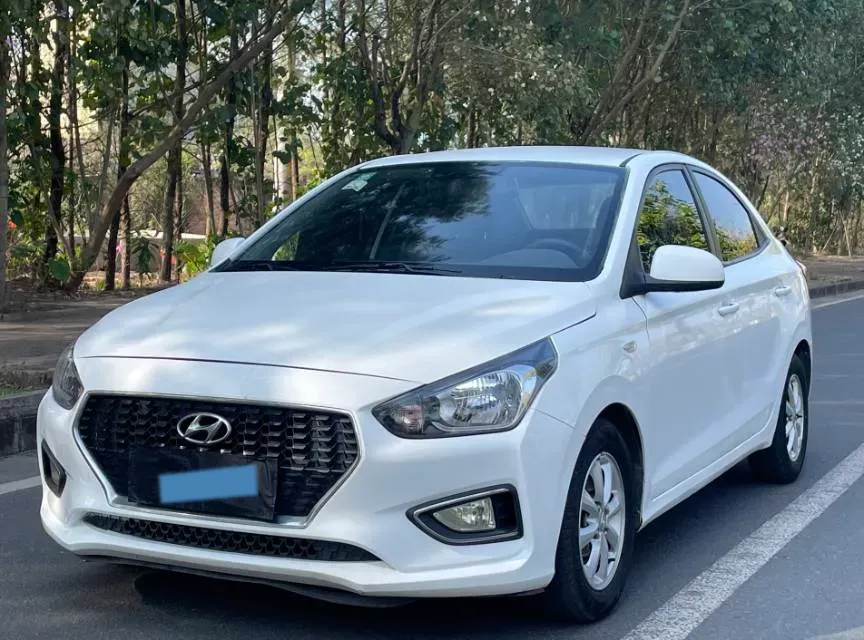 2017 Hyundai Reina 1.4L 95HP L4 5MT,autocango,china used car exporter,china ev exporter,chinese used car exporter,chinese used ev exporter