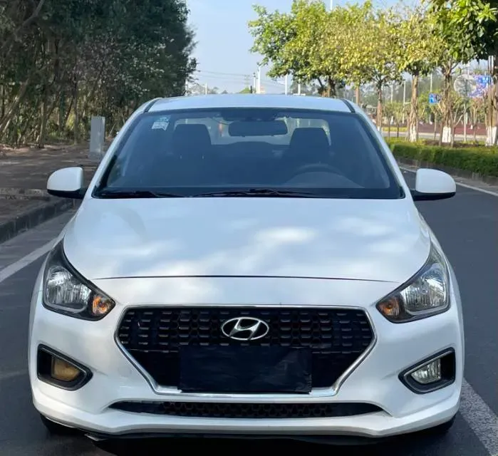 2017 Hyundai Reina 1.4L 95HP L4 5MT,autocango,china used car exporter,china ev exporter,chinese used car exporter,chinese used ev exporter