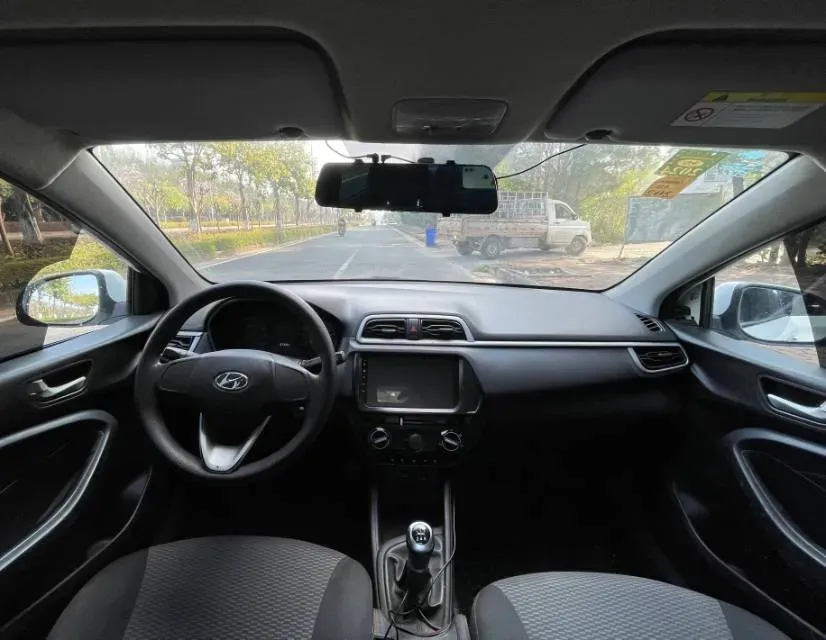 2017 Hyundai Reina 1.4L 95HP L4 5MT,autocango,china used car exporter,china ev exporter,chinese used car exporter,chinese used ev exporter