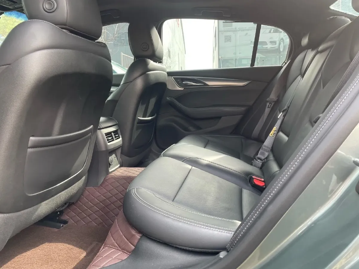 2022 Cadillac CT5 2.0T 237HP L4 10AT,autocango,china used car exporter,china ev exporter,chinese used car exporter,chinese used ev exporter