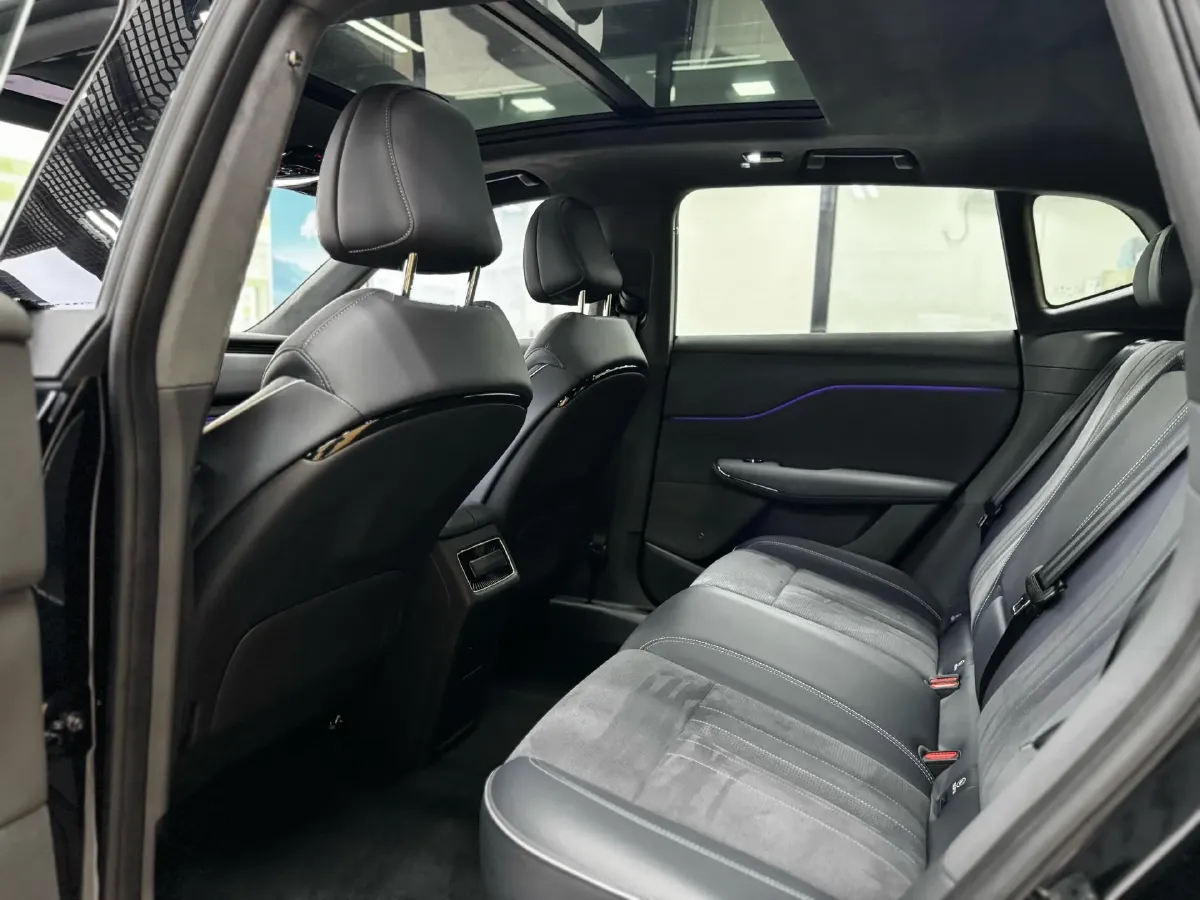 2024 Voyah ZhiYin BEV 77KWH,autocango,china used car exporter,china ev exporter,chinese used car exporter,chinese used ev exporter