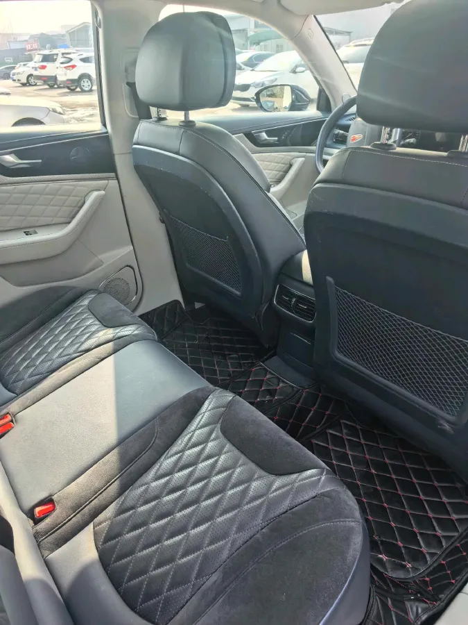 2019 HongQi HS5 2.0T 224HP L4 6AT,autocango,china used car exporter,china ev exporter,chinese used car exporter,chinese used ev exporter