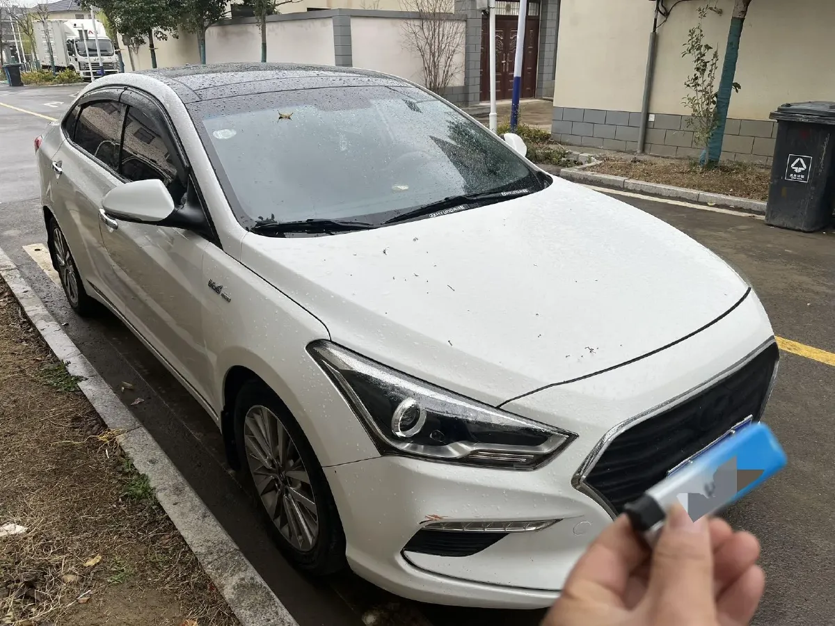 2017 Hyundai Mistra 1.6T 175HP L4 7DCT,autocango,china used car exporter,china ev exporter,chinese used car exporter,chinese used ev exporter