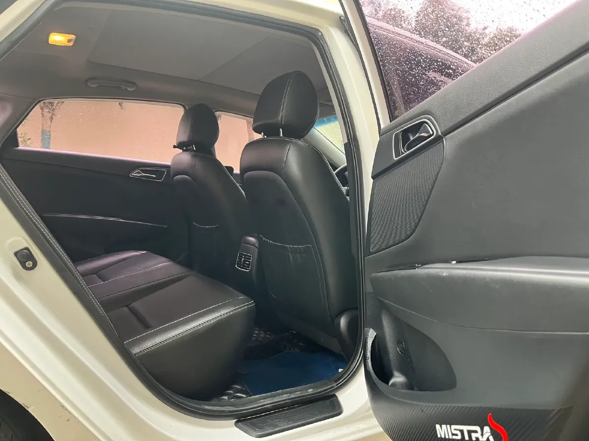 2017 Hyundai Mistra 1.6T 175HP L4 7DCT,autocango,china used car exporter,china ev exporter,chinese used car exporter,chinese used ev exporter