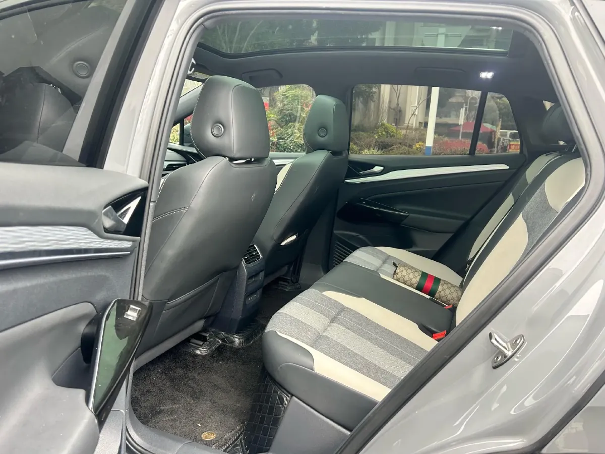 2024 Volkswagen ID.4 Crozz BEV 55.7KWH,autocango,china used car exporter,china ev exporter,chinese used car exporter,chinese used ev exporter