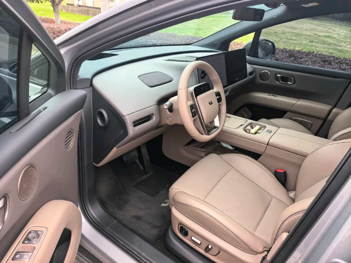 2025 Li i6 BEV,autocango,china used car exporter,china ev exporter,chinese used car exporter,chinese used ev exporter