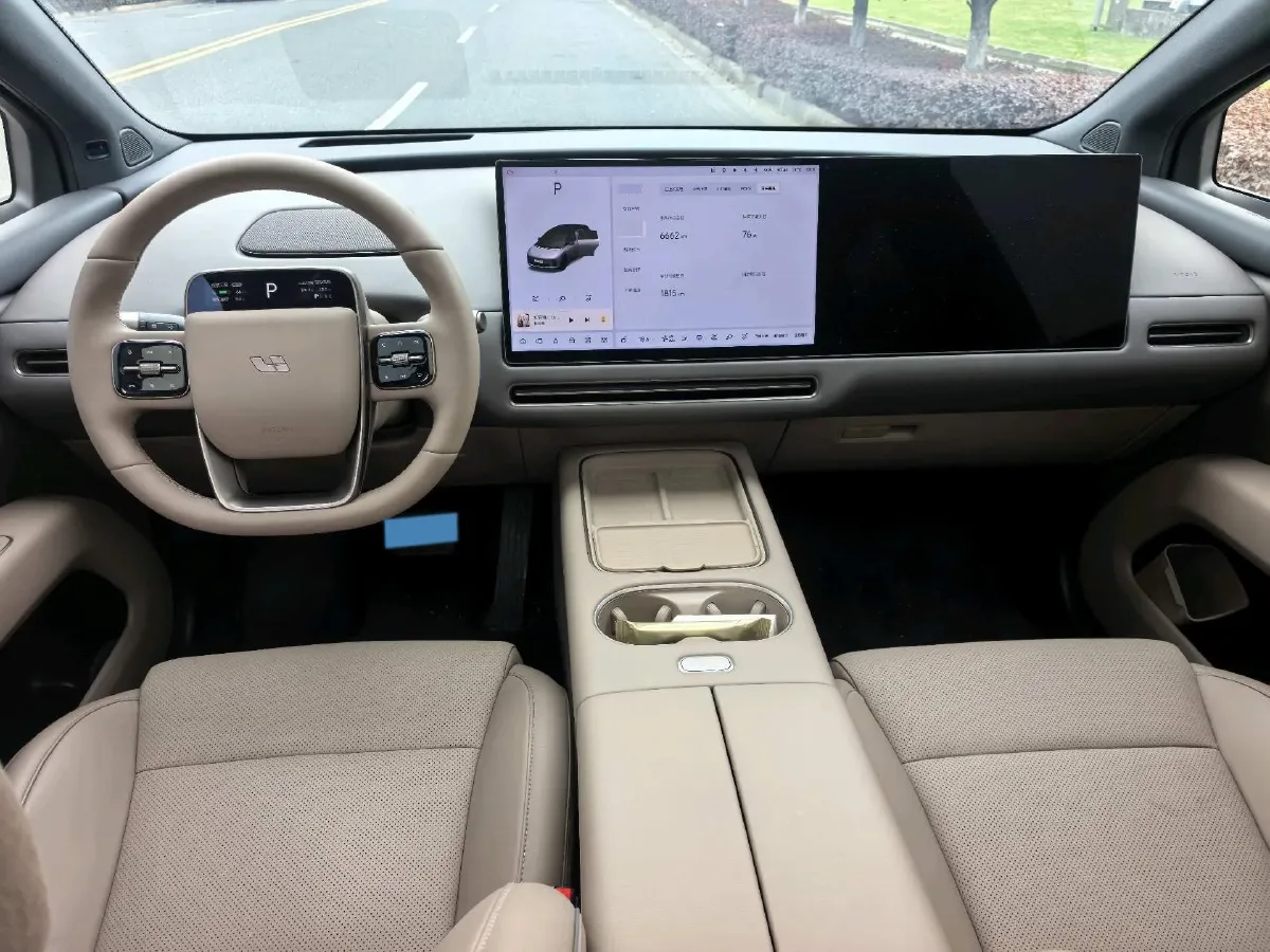 2025 Li i6 BEV,autocango,china used car exporter,china ev exporter,chinese used car exporter,chinese used ev exporter